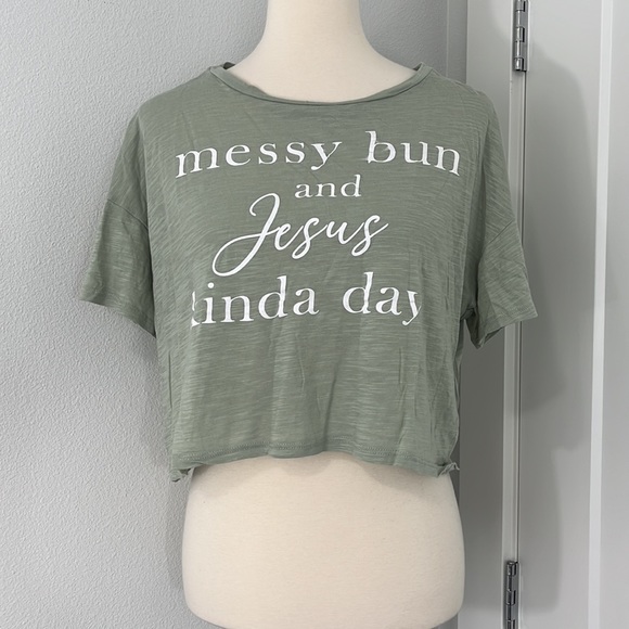 Altar'd State Small Green Messy Bun and Jesus Short Sleeve Crop Top - Picture 2 of 8